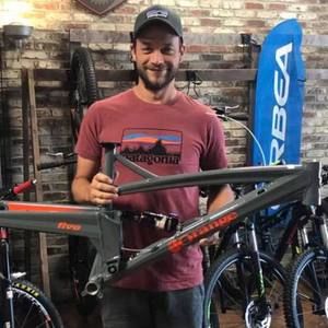 Meet your Posher, Stephen